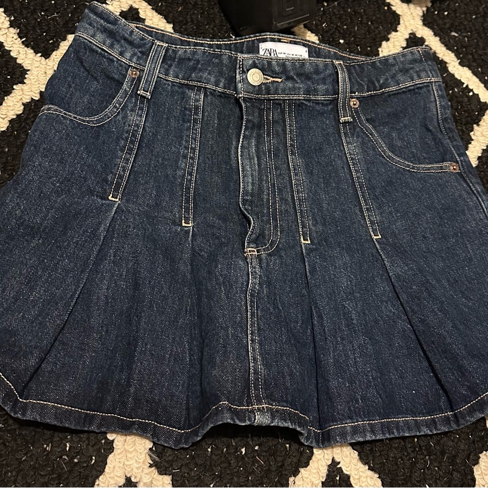 Zara Blue Mini Skater Skirt with Pleats